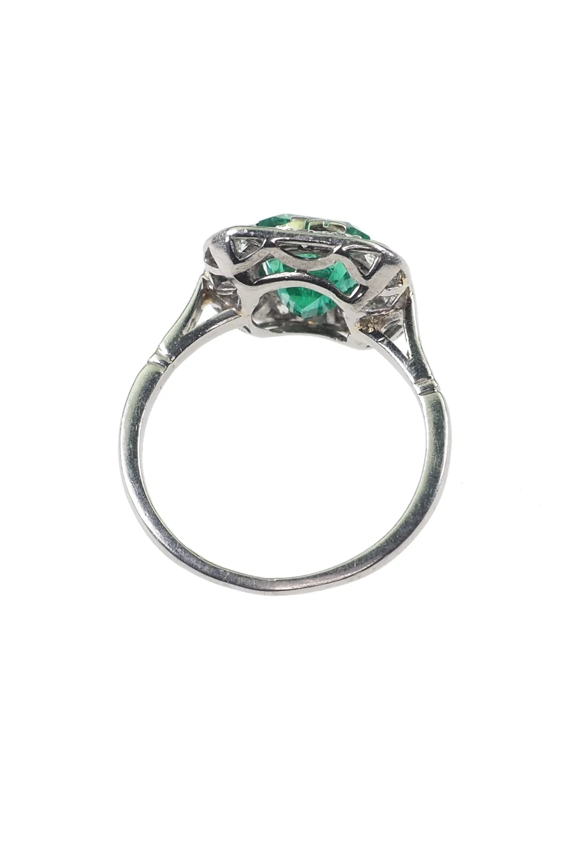 Esmeralda Vintage and Art Lemán