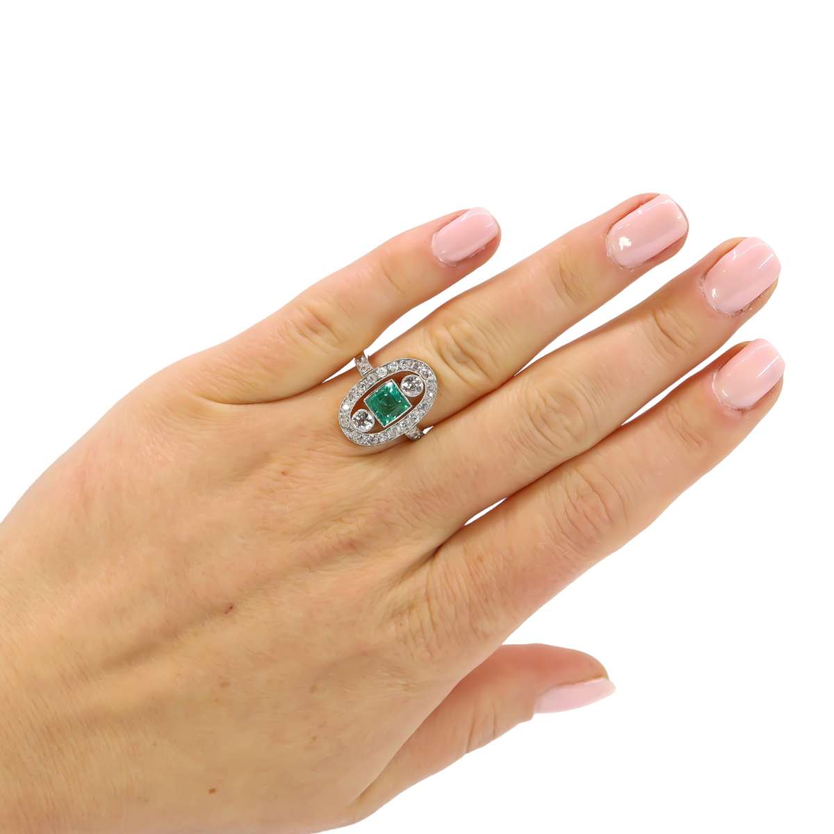 Esmeralda Vintage and Art Mungo