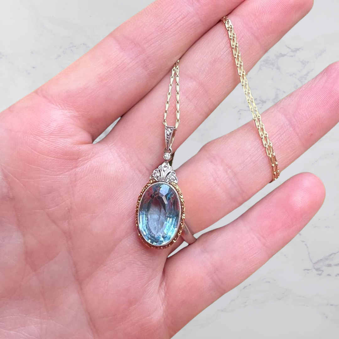 Aguamarina Vintage and Art Alhucemas