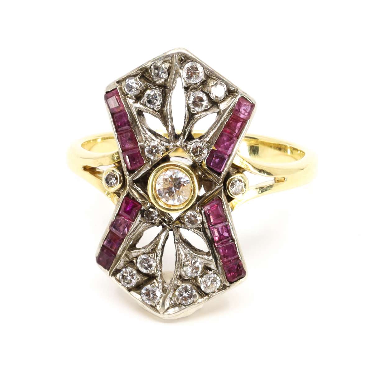 Rubí Vintage and Art Burren